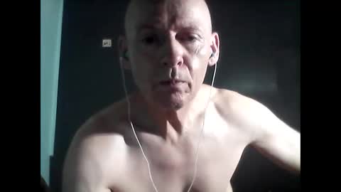 Snapshot of oldbuthorny62 chatting on February 24, 9:31 pm oldbuthorny62 online show from February 24, 9:31 pm