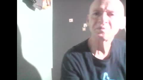 Snapshot of oldbuthorny62 chatting on February 27, 10:37 am oldbuthorny62 online show from February 27, 10:37 am