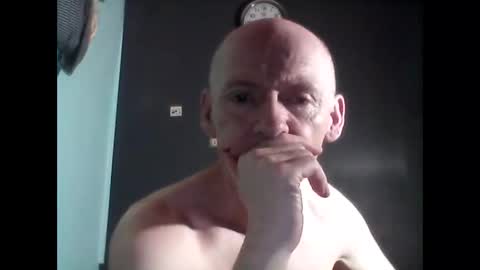 Snapshot of oldbuthorny62 chatting on March 3, 1:53 am oldbuthorny62 online show from March 3, 1:53 am