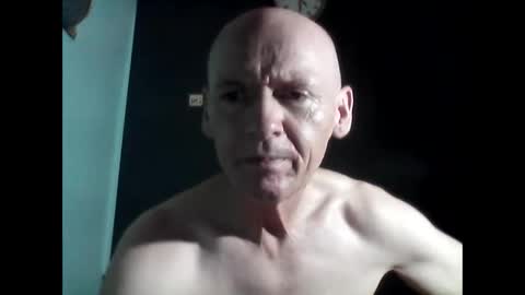 Snapshot of oldbuthorny62 chatting on March 9, 7:01 am oldbuthorny62 online show from March 9, 7:01 am