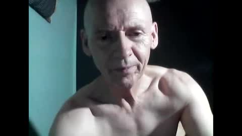 Snapshot of oldbuthorny62 chatting on March 10, 5:11 am oldbuthorny62 online show from March 10, 5:11 am