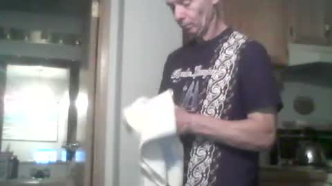 Snapshot of oldbuthorny62 chatting on September 10, 5:18 am oldbuthorny62 online show from September 10, 5:18 am