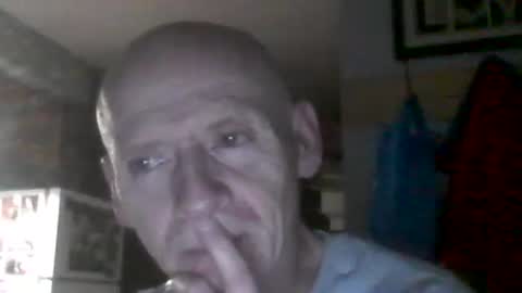 Snapshot of oldbuthorny62 chatting on October 15, 6:35 am oldbuthorny62 online show from October 15, 6:35 am