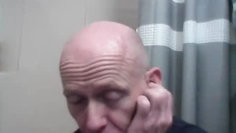 Snapshot of oldbuthorny62 chatting on October 19, 4:02 am oldbuthorny62 online show from October 19, 4:02 am