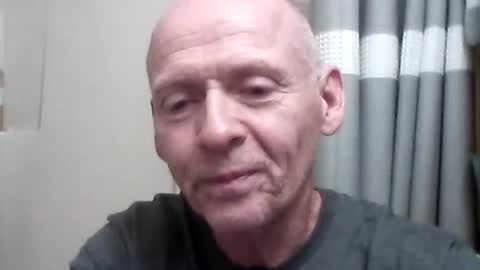 Snapshot of oldbuthorny62 chatting on October 25, 5:26 am oldbuthorny62 online show from October 25, 5:26 am