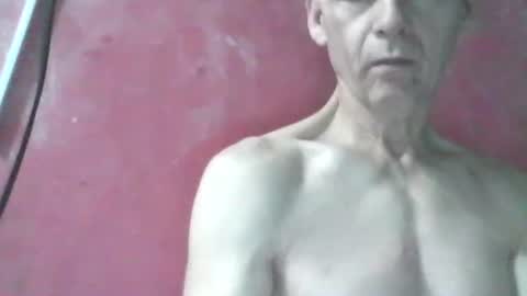 Snapshot of oldbuthorny62 chatting on January 17, 2:38 am oldbuthorny62 online show from January 17, 2:38 am