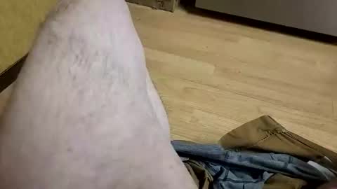 Snapshot of olderadventurous chatting on March 5, 1:34 am Horny Oldman online show from March 5, 1:34 am