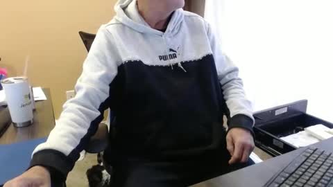 Snapshot of olderandwiser chatting on January 17, 4:36 pm Older and Wiser online show from January 17, 4:36 pm