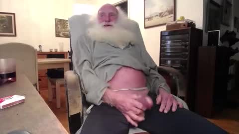 oldfucker9 online show from March 14, 1:44 am