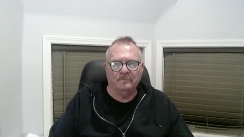 oldguybigd online show from November 23, 3:28 am