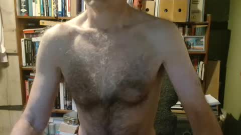 Snapshot of oldhairybastard chatting on June 22, 4:20 am oldhairybastard online show from June 22, 4:20 am