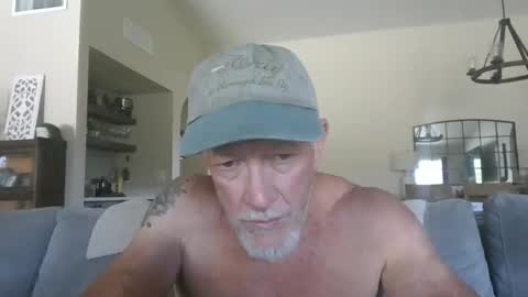 oldmanmeataz online show from April 29, 9:43 pm