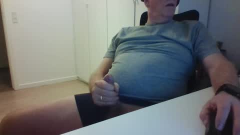 oldth online show from February 10, 9:36 pm