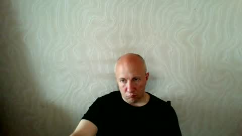 Snapshot of oleg365 chatting on June 13, 6:22 am figaro online show from June 13, 6:22 am