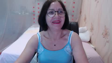 Snapshot of olgahottie chatting on September 28, 10:59 pm OlgaHottie online show from September 28, 10:59 pm