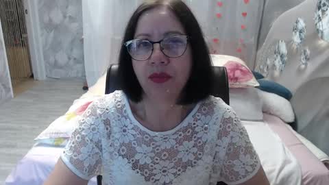 Snapshot of olgahottie chatting on March 31, 11:27 pm OlgaHottie online show from March 31, 11:27 pm