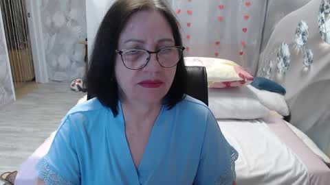 Snapshot of olgahottie chatting on April 17, 11:41 pm OlgaHottie online show from April 17, 11:41 pm