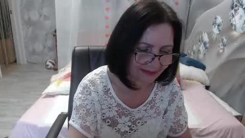 Snapshot of olgahottie chatting on April 21, 2:51 am OlgaHottie online show from April 21, 2:51 am