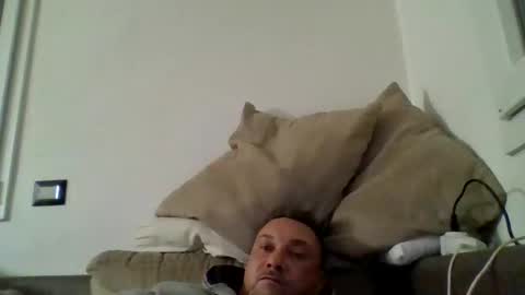 Snapshot of olimpio1230 chatting on November 24, 11:59 pm olimpio1230 online show from November 24, 11:59 pm