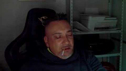 Snapshot of olimpio1230 chatting on December 1, 1:27 pm olimpio1230 online show from December 1, 1:27 pm