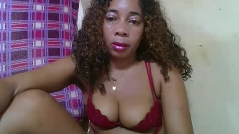 olinaa online show from April 21, 12:23 am