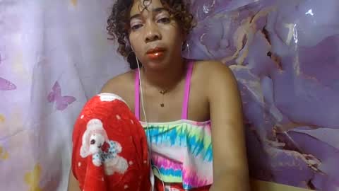 olinaa online show from June 28, 10:54 am