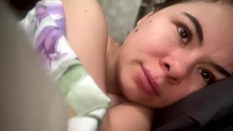 Snapshot of olivepeach chatting on December 4, 9:07 am Oil online show from December 4, 9:07 am