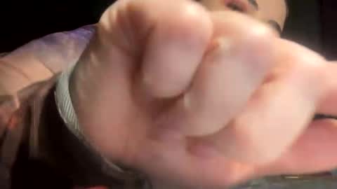 Snapshot of olivepeach chatting on December 10, 11:40 pm Oil online show from December 10, 11:40 pm