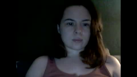 Snapshot of olivepeach chatting on April 1, 7:00 pm Oil online show from April 1, 7:00 pm