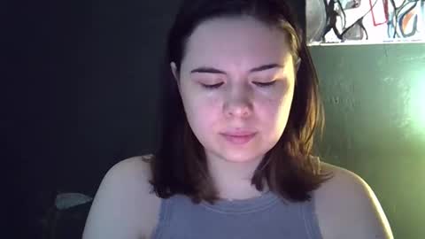 Snapshot of olivepeach chatting on April 10, 8:19 am Oil online show from April 10, 8:19 am
