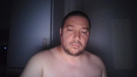Snapshot of oliver841119 chatting on July 4, 10:38 pm Oliver84 online show from July 4, 10:38 pm
