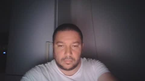 Snapshot of oliver841119 chatting on July 8, 9:19 pm Oliver84 online show from July 8, 9:19 pm