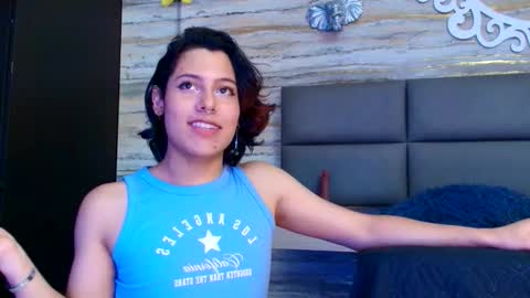 Oliver  online show from January 11, 12:15 am