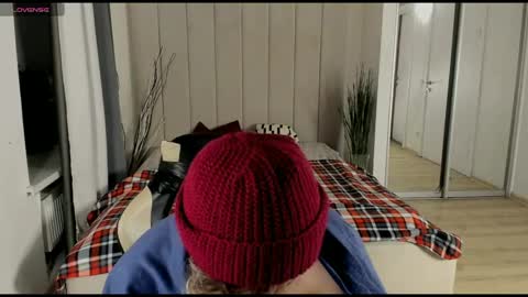 Snapshot of oliver__martinez chatting on October 2, 6:59 pm OLIVER MARTINEZ online show from October 2, 6:59 pm