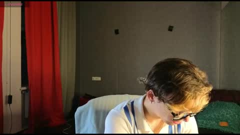 Snapshot of oliver__martinez chatting on October 5, 9:24 pm OLIVER MARTINEZ online show from October 5, 9:24 pm