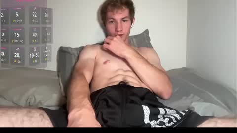 Snapshot of oliver_beck chatting on June 22, 2:35 am Oliver Beck online show from June 22, 2:35 am