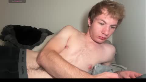 Snapshot of oliver_beck chatting on June 25, 2:44 am Oliver Beck online show from June 25, 2:44 am