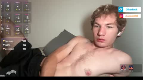 Snapshot of oliver_beck chatting on July 23, 3:04 am Oliver Beck online show from July 23, 3:04 am