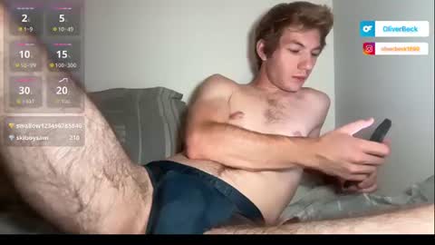 Snapshot of oliver_beck chatting on July 25, 4:10 am Oliver Beck online show from July 25, 4:10 am
