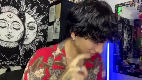 Oliver fast online show from October 15, 6:13 am