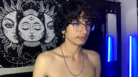 Oliver fast online show from March 19, 2:04 am