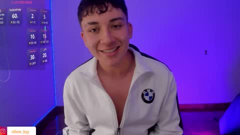 Snapshot of oliver_kyy chatting on January 13, 6:35 pm oliveeer online show from January 13, 6:35 pm