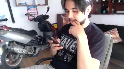 oliver_laid_2023 online show from May 16, 7:56 pm