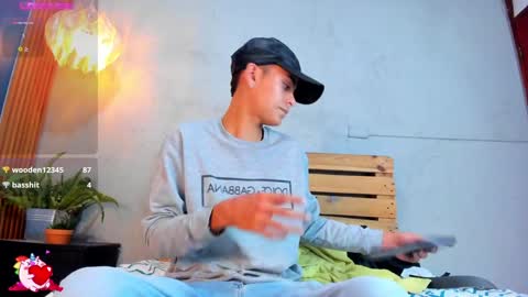 THE MONSTER COCK OLIVER online show from December 6, 4:47 am