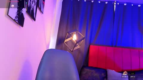 oliver mr  online show from September 11, 7:14 pm