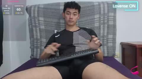 Oliver Rayman online show from February 15, 9:33 pm