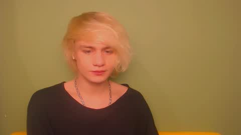 Oliver online show from December 17, 2:44 am