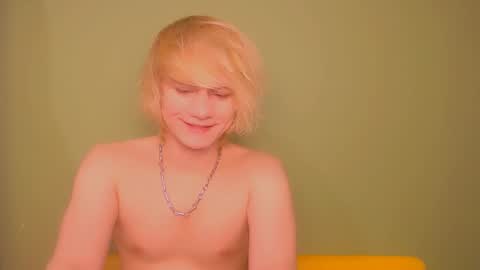 Oliver online show from January 18, 2:03 am