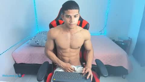oliver thompsson online show from May 14, 11:55 pm