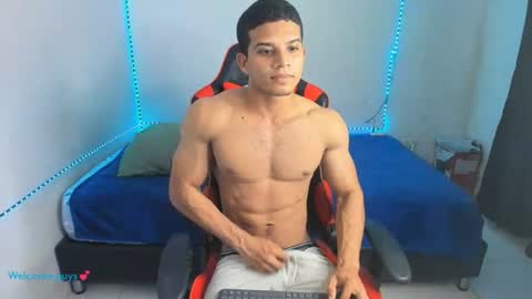 oliver thompsson online show from June 22, 12:02 am